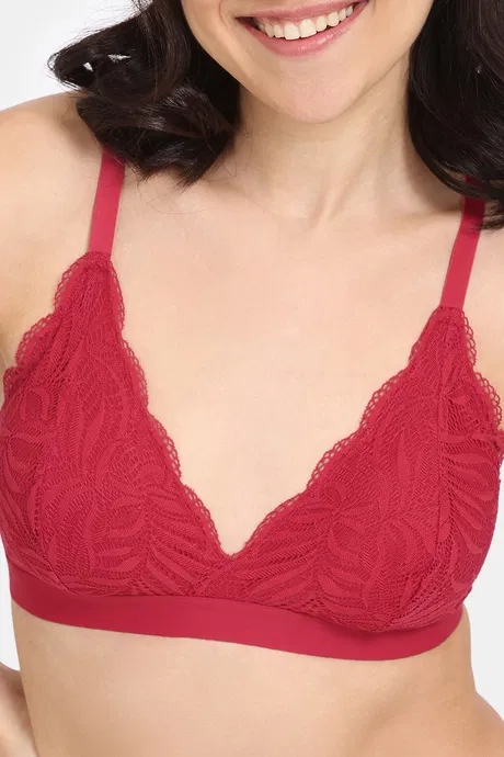 Rosaline City Hearts Double Layered Non Wired Medium Coverage Lace Bra - Image 4