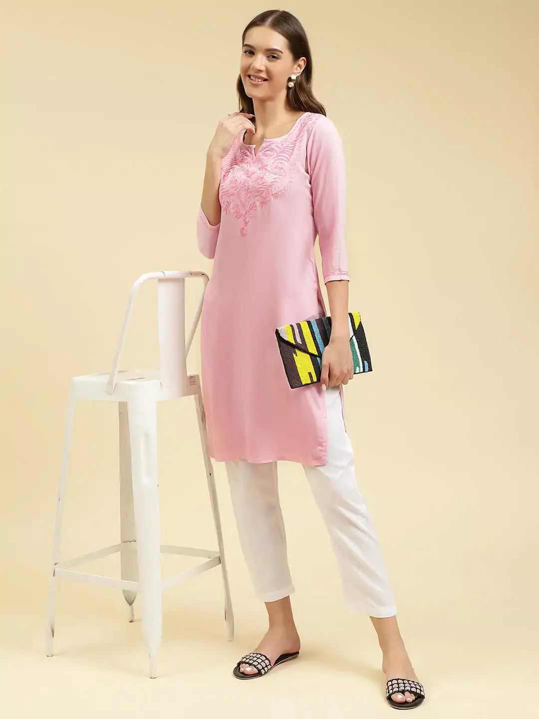 Pink Silk Embroidered Kashmiri Kurti - Image 3